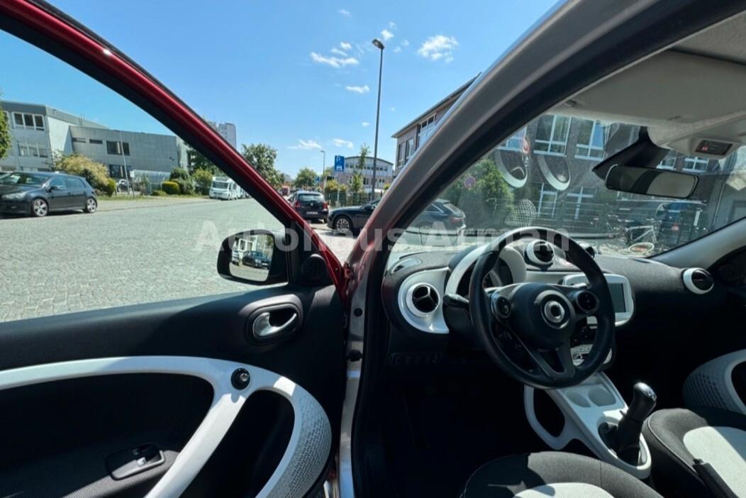 Smart ForFour 70 1.0 Passion NAVI