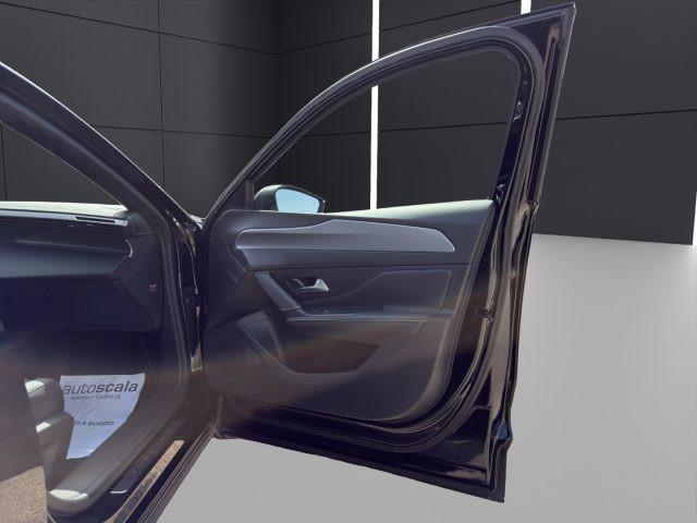 PEUGEOT 408 Hybrid 136 e-DCS6 GT