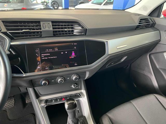 AUDI Q3 35 TDI S tronic