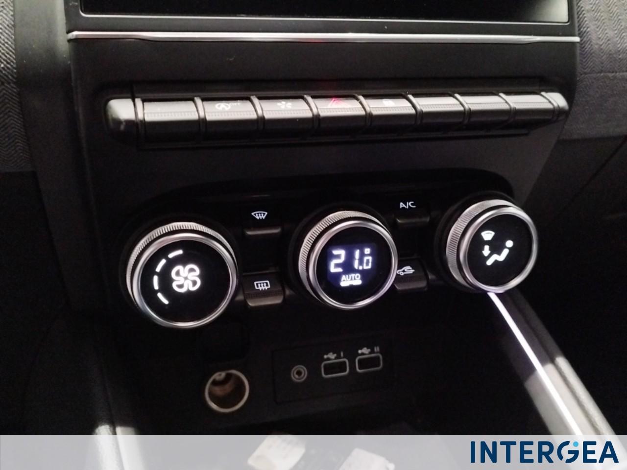 RENAULT Clio 1.0 tce Techno 90cv