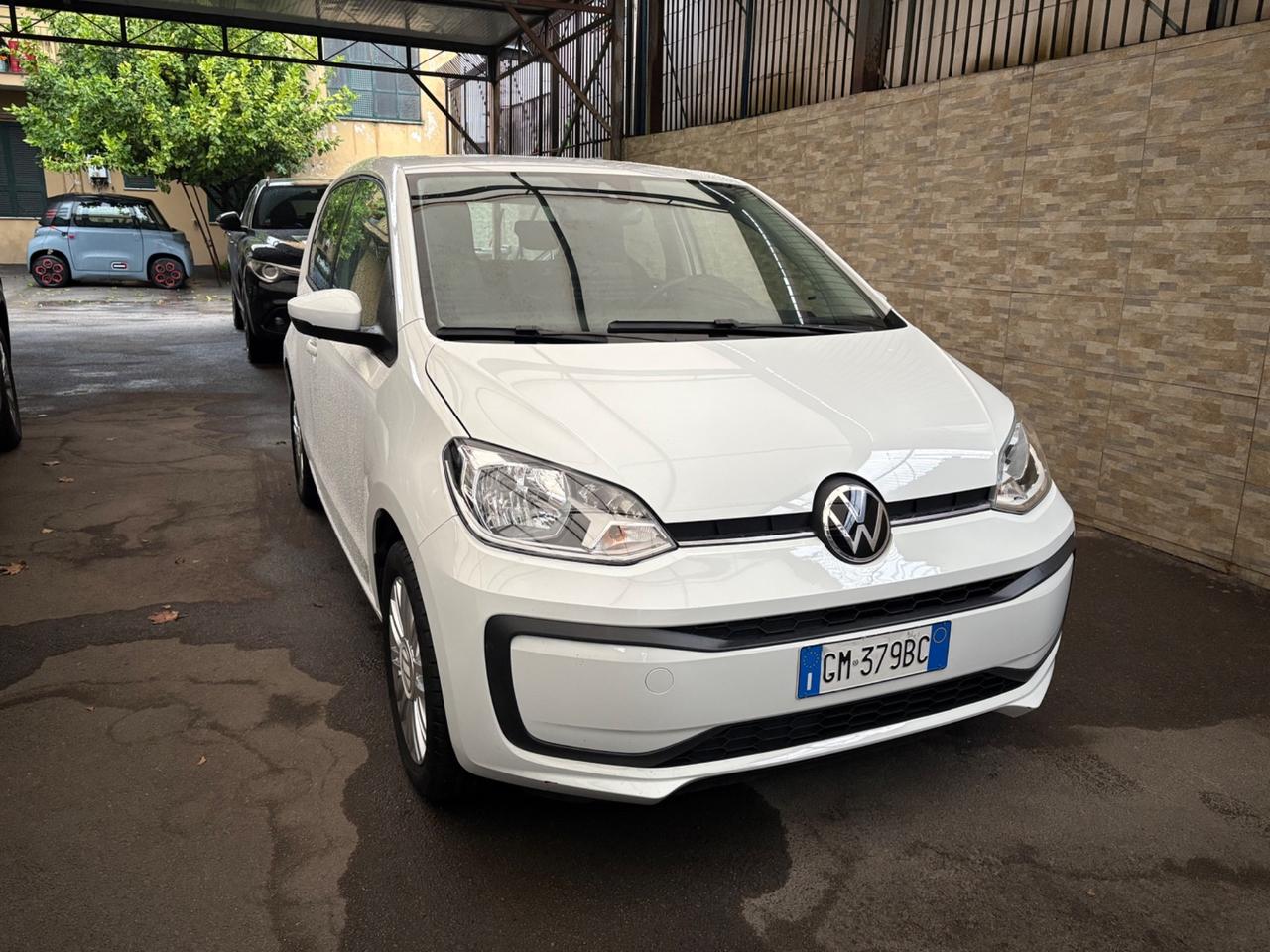 Volkswagen up! 1.0 benzina 2023