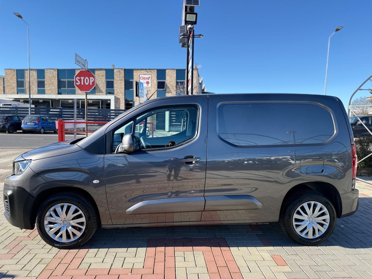 Peugeot Partner BlueHDi 130 EAT8 S&S PC 1000Kg Furgone Asphalt