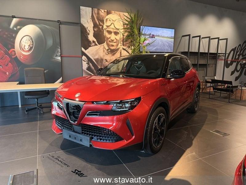 Alfa Romeo Junior Junior 156 CV BEV Speciale