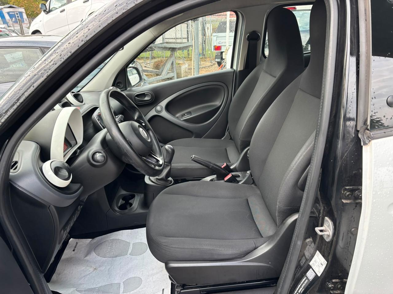 Smart ForFour 70 1.0 Youngster