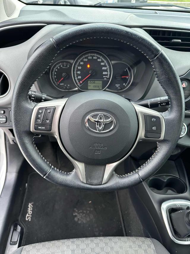 TOYOTA Yaris 1.0 5 porte Lounge OK NEOPATENTATO