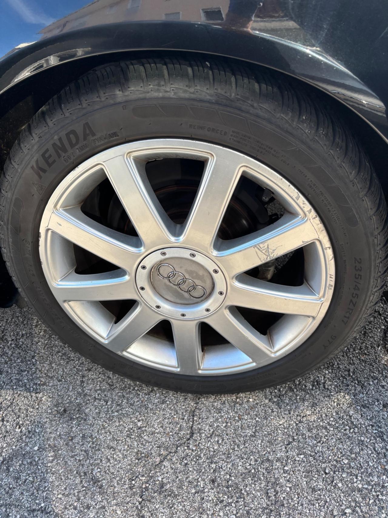 Audi A4 2.0 TDI F.AP. Avant Top S-Line, ok neopatentati