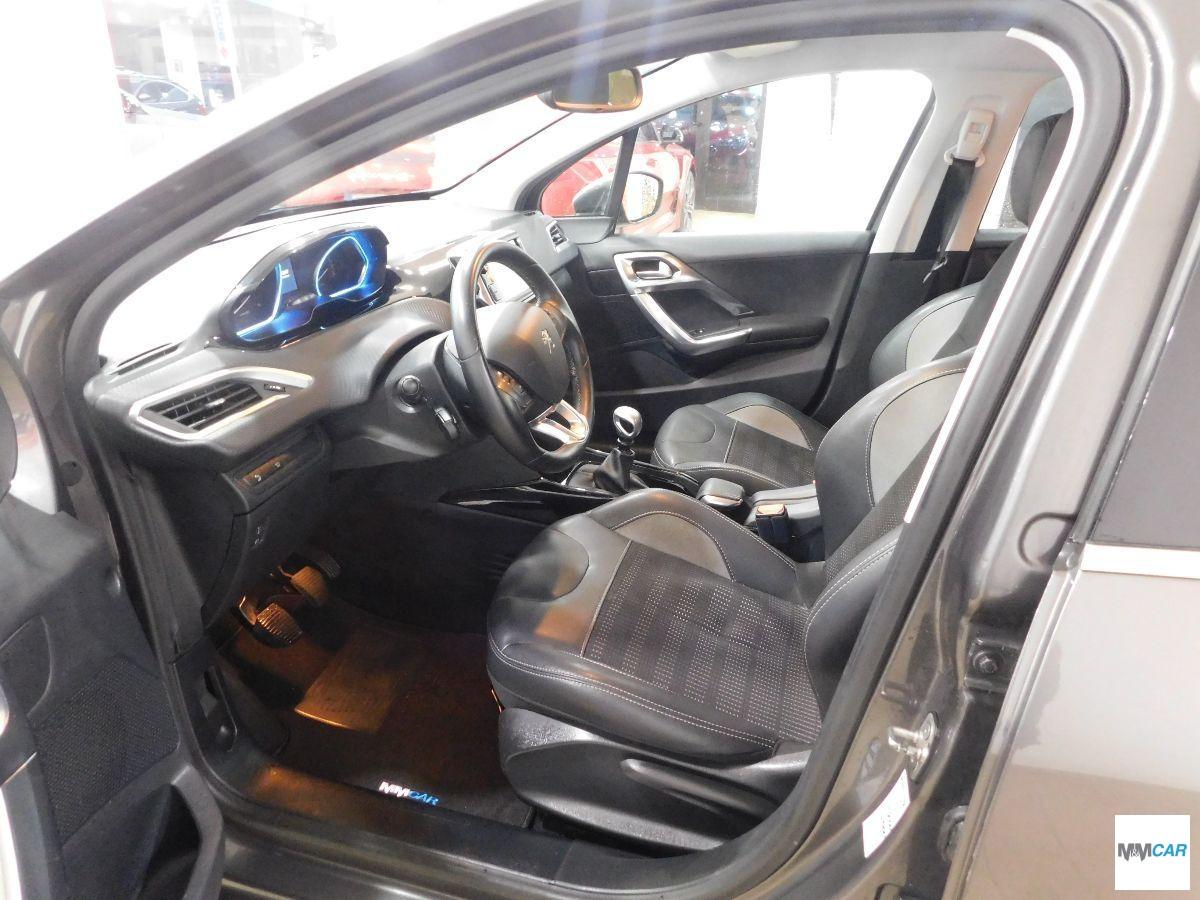 PEUGEOT - 2008 - BlueHDi 120 S&S Allure