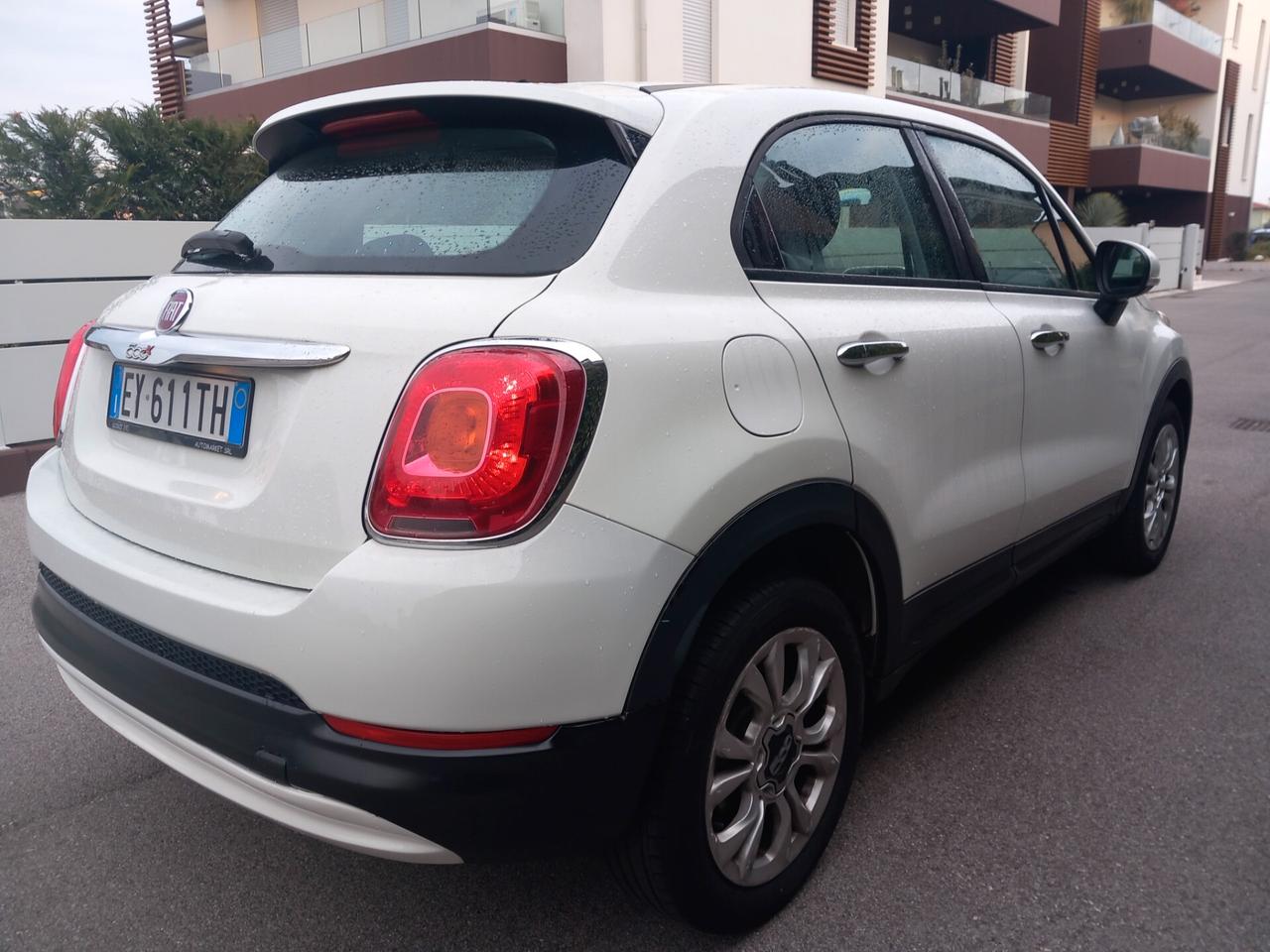 Fiat 500X 1.6 MultiJet 120 CV Pop Star tua a € 180 mese