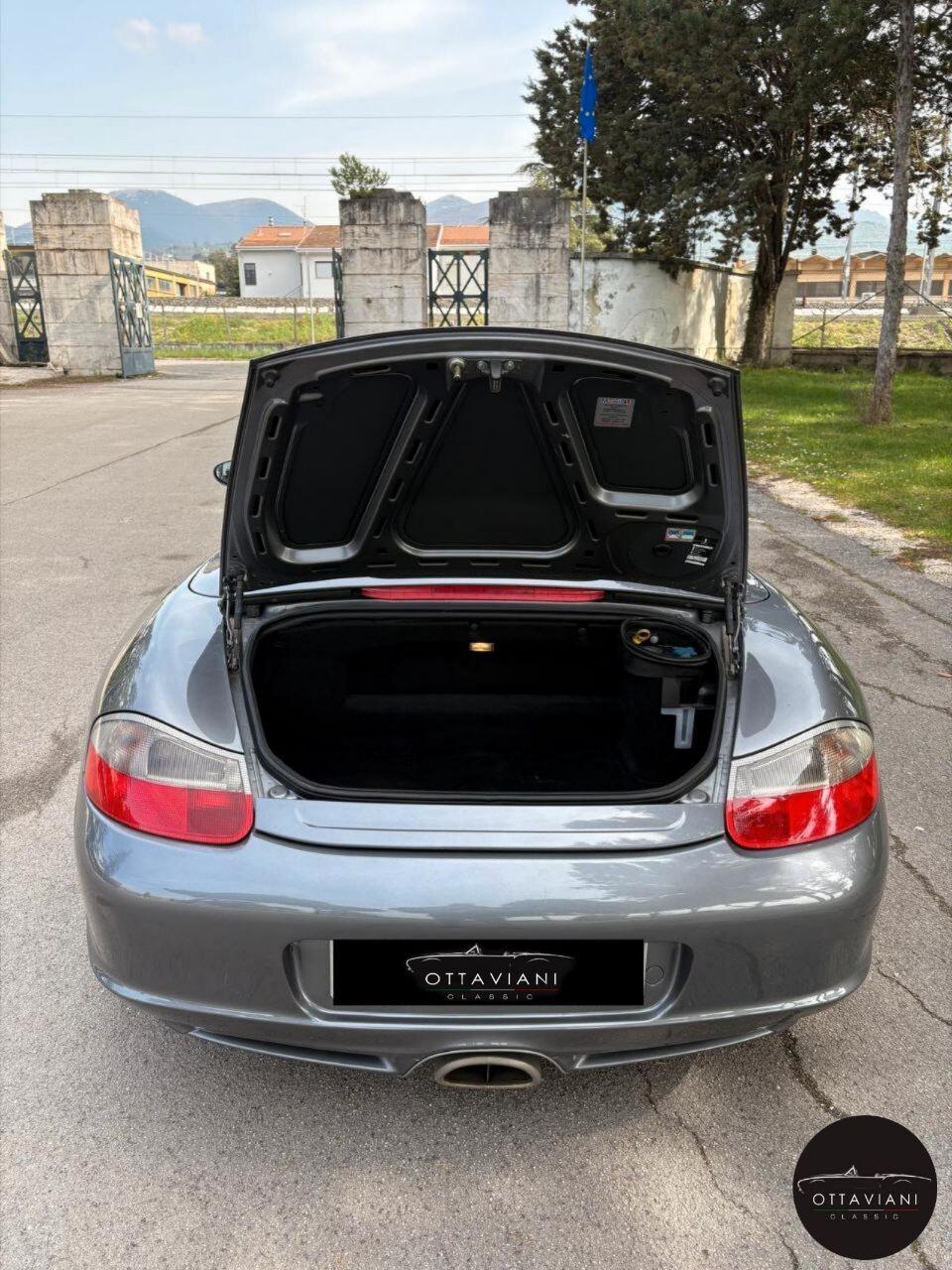 Porsche Boxster 2700 ITA Book Service Top Condition