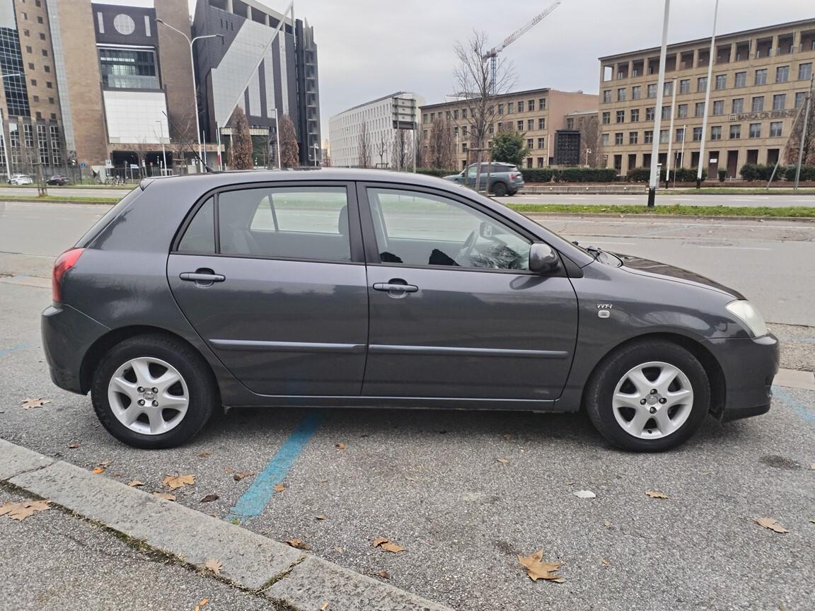 Toyota Corolla 1.4 16V 5 p Sol 77000KM 2006 CRONOLOGIA TAGLIANDI TOYOTA