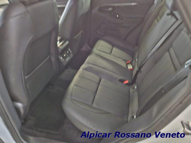 LAND ROVER Range Rover Evoque 2.0D I4 163 CV AWD Auto R-Dynamic SE