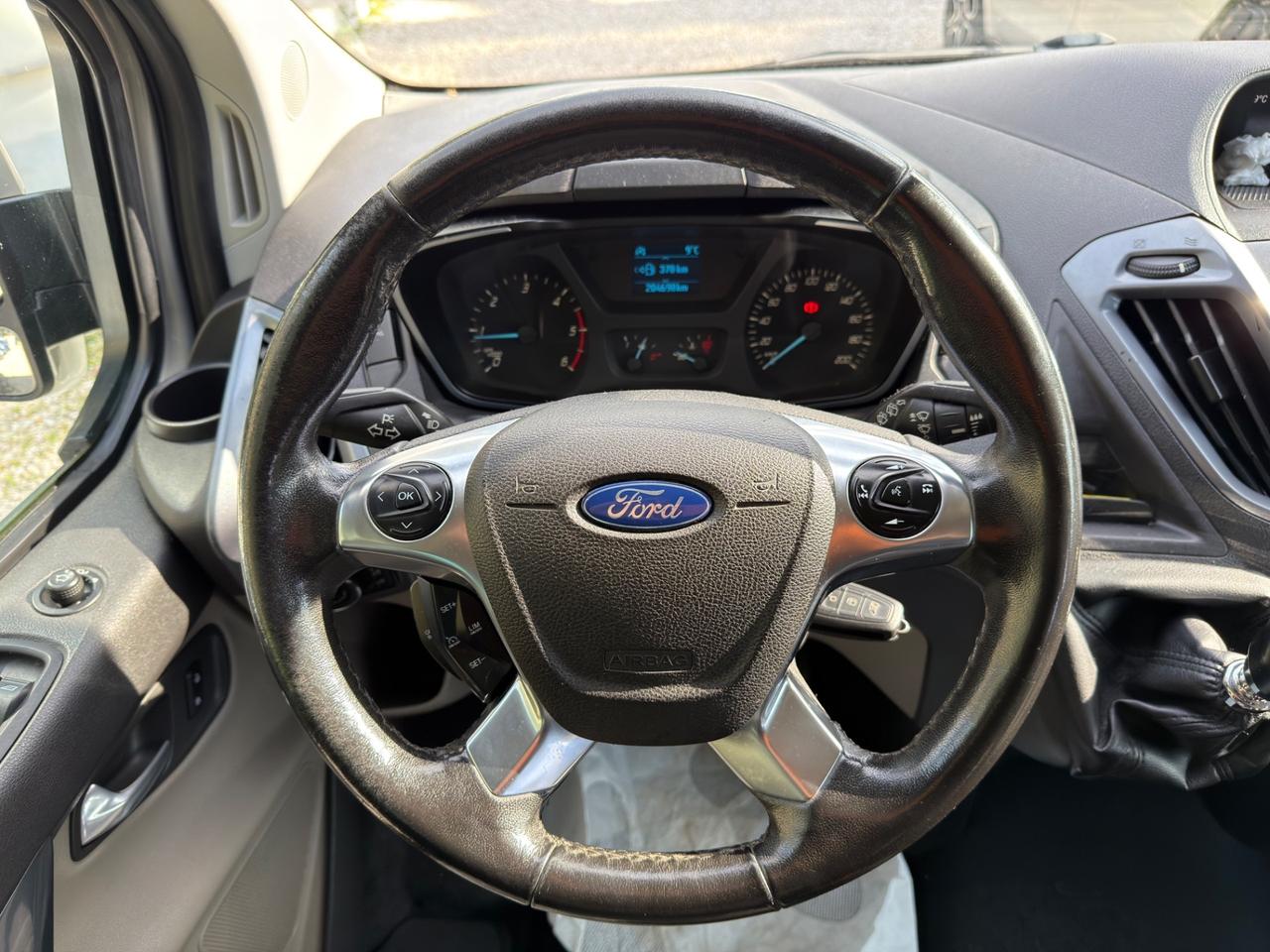 Ford Tourneo Custom 310 2.0 TDCi 130CV PC Titanium