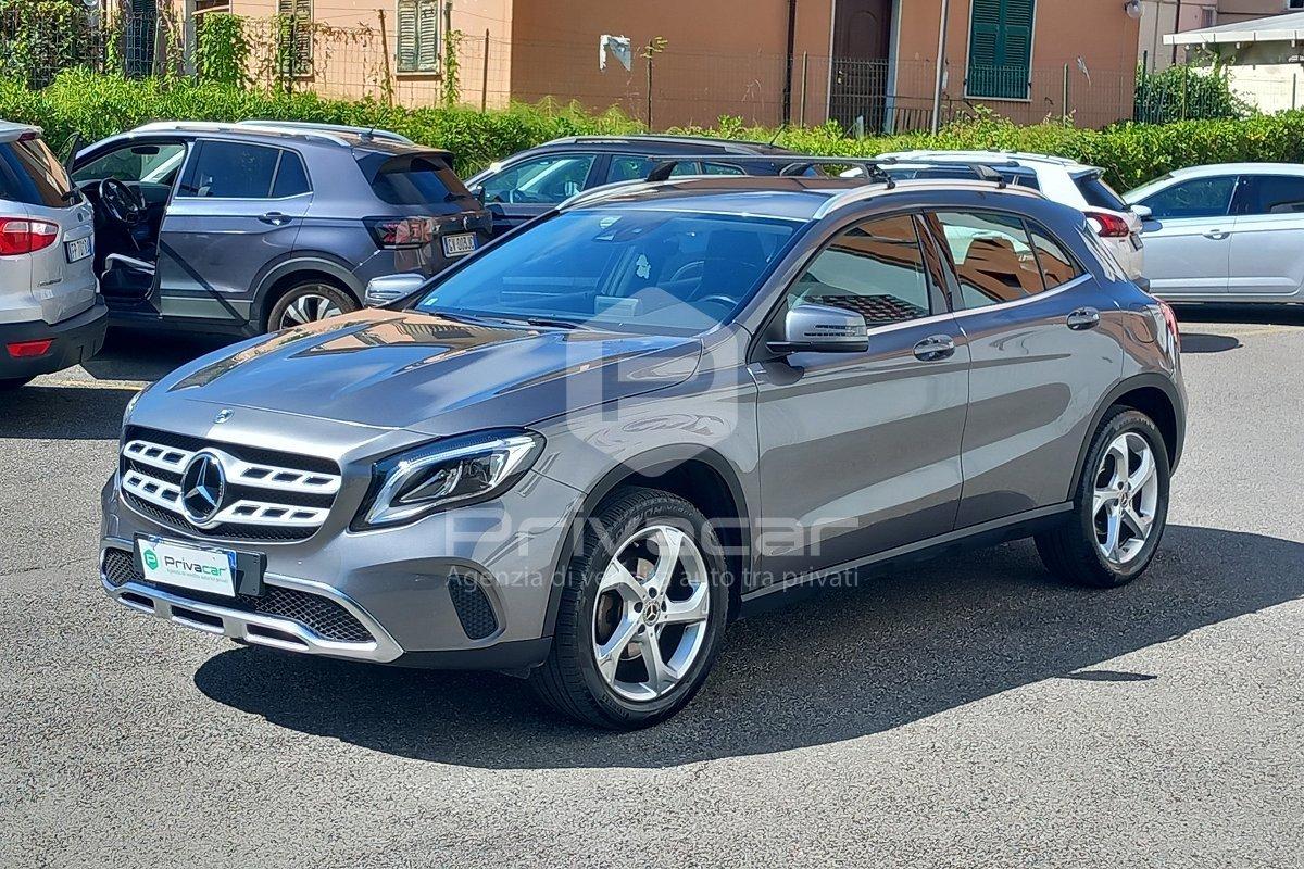 MERCEDES GLA 180 d Sport