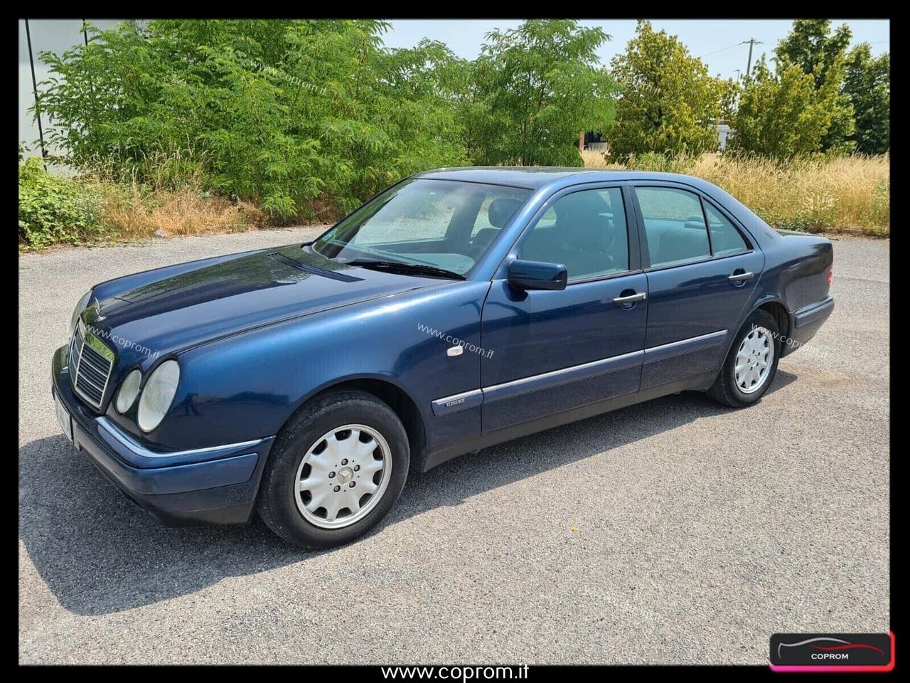 Mercedes-benz E 200 200 E Elegance Benzina