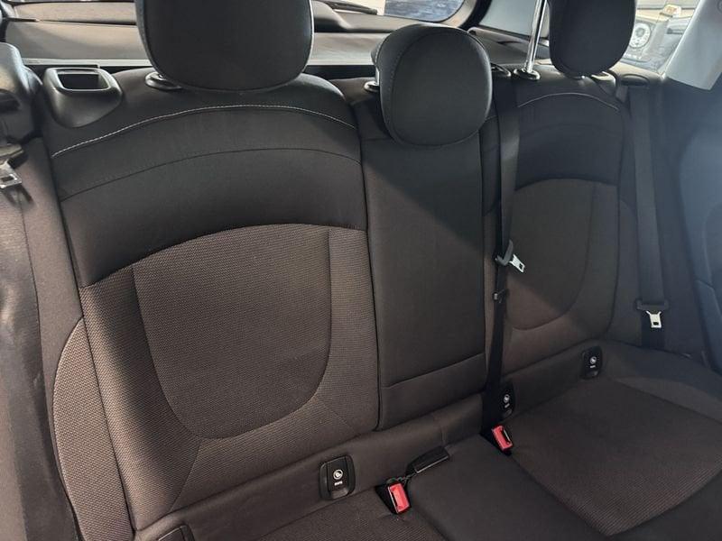 MINI Clubman Cooper D Business Automatica