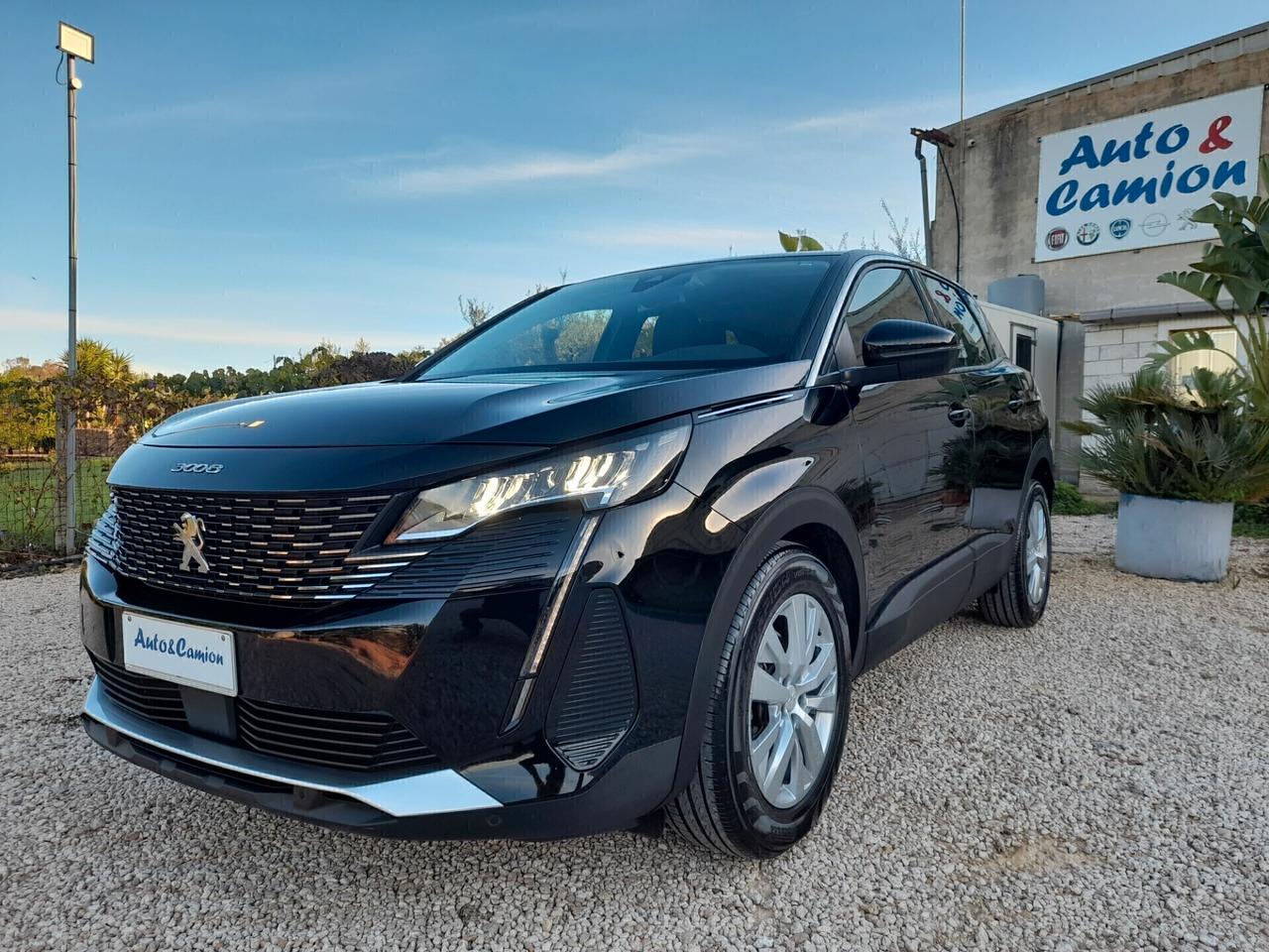 Peugeot 3008 BlueHDi 130 CAMBIO MANUALE ANNO 2022