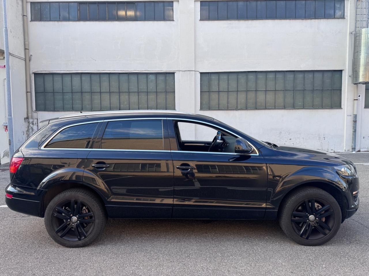Audi Q7 3.0 V6 TDI 240 CV quattro tiptronic