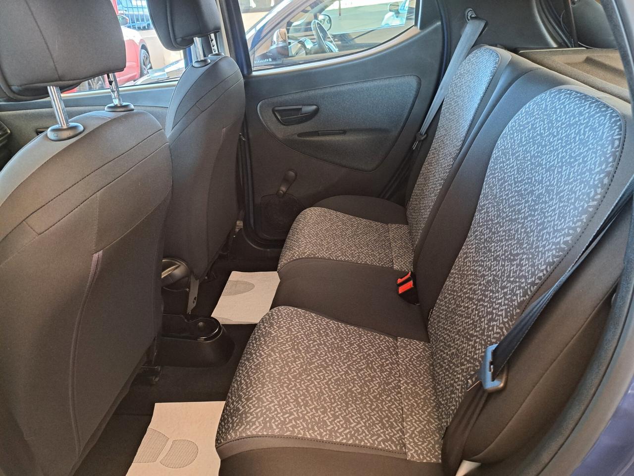 Lancia Ypsilon 1.2 69 CV 5 porte S&S Elefantino