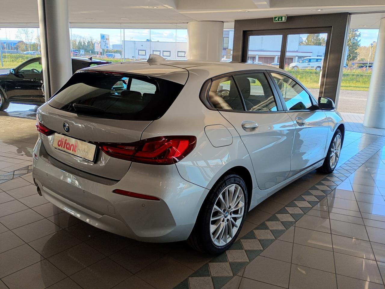 Bmw 118 118i 5p. Sport