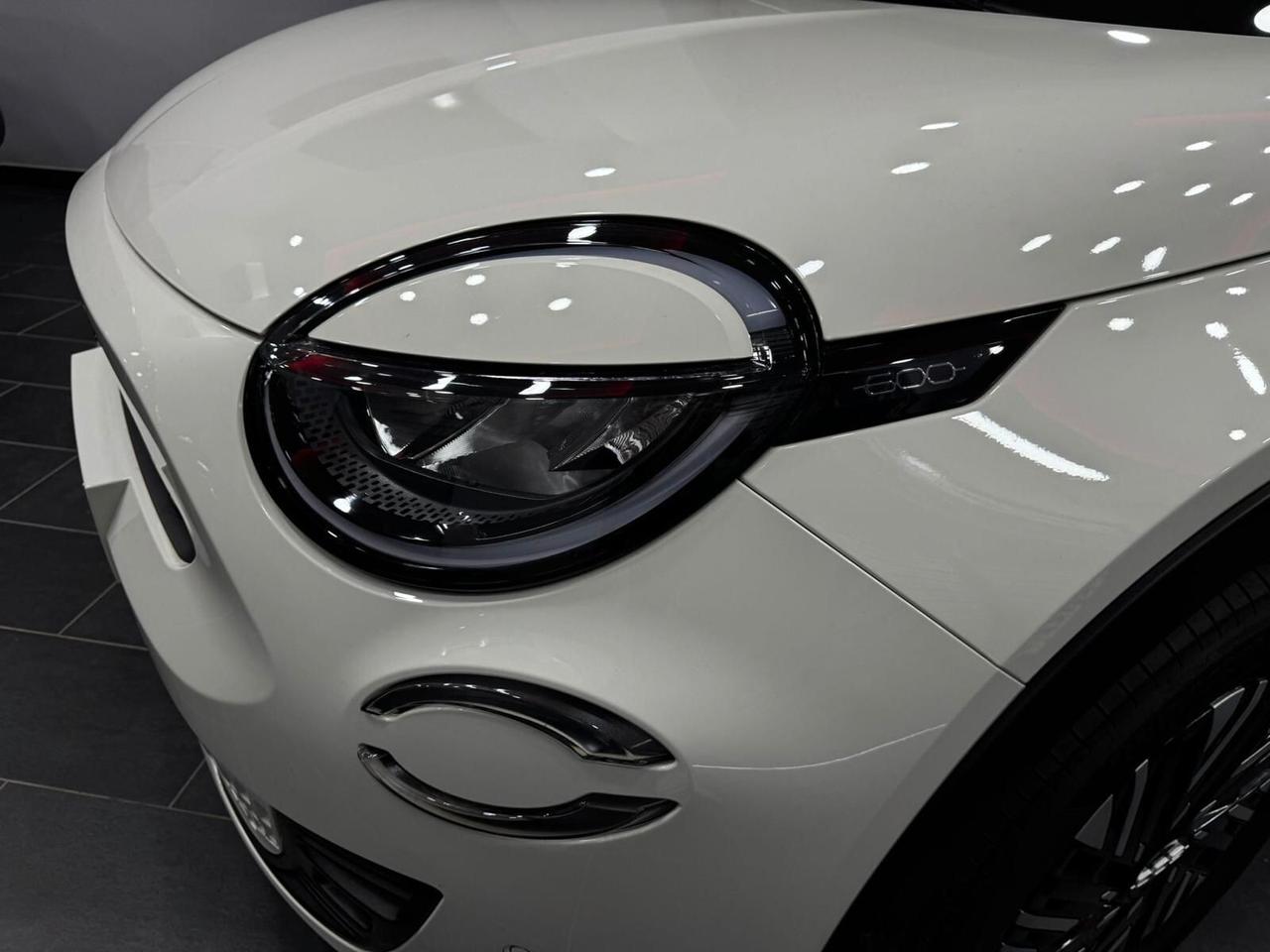 Fiat 600 Hybrid 100 CV DCT MHEV