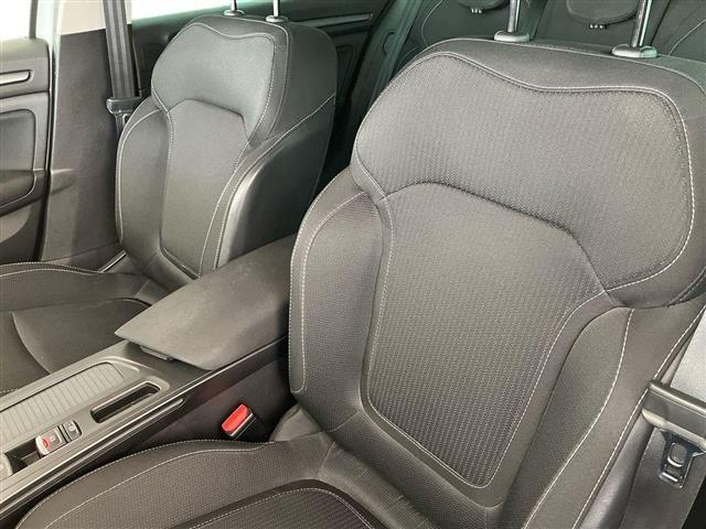 RENAULT Megane Sporter 1.6 E-Tech phev Business 160cv auto