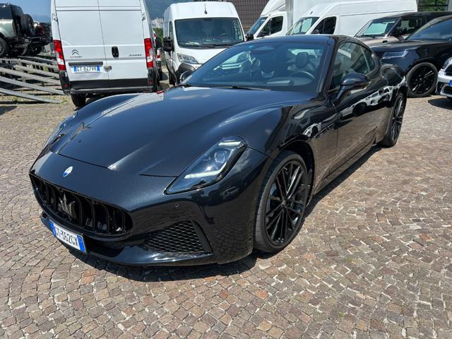 MASERATI GranTurismo V6 490 CV AWD Modena