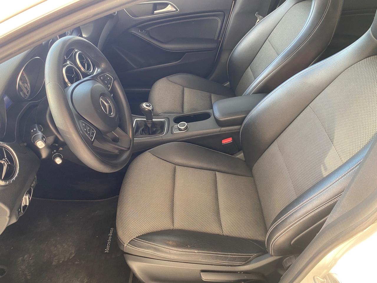Mercedes-benz CLA 180 d Business