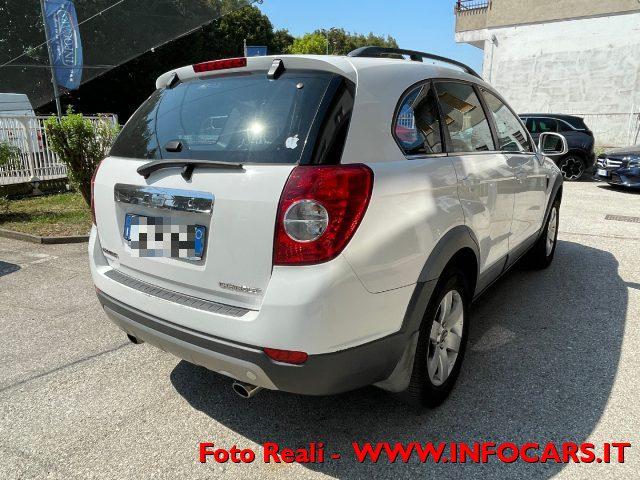 CHEVROLET Captiva 2.0 VCDi LS 7 POSTI