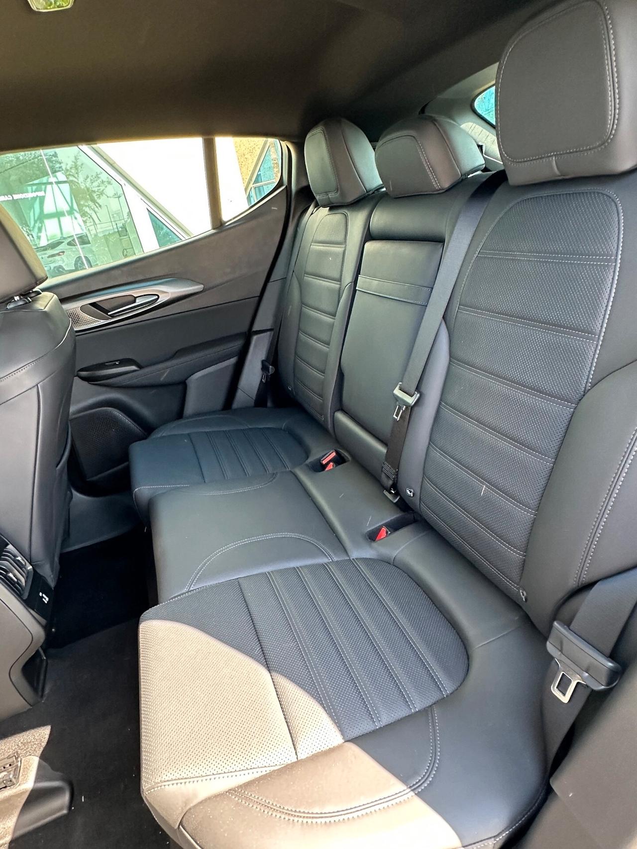 Alfa Romeo Tonale 1.3 Veloce Q4 offerta T-Stock prezzo imperdibile