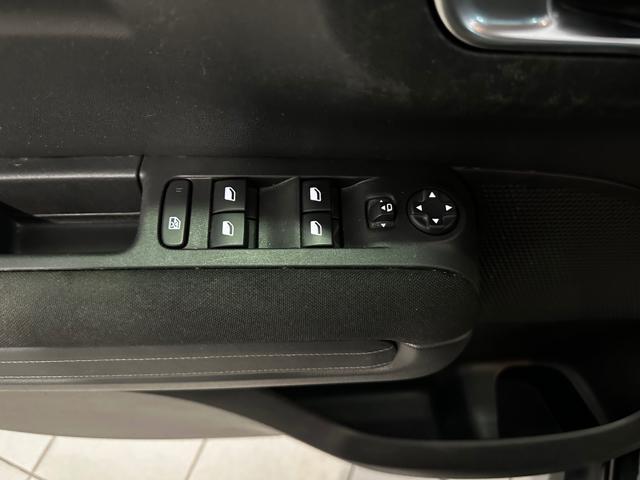 CITROEN C3 Aircross BlueHDi 110 S&S Shine