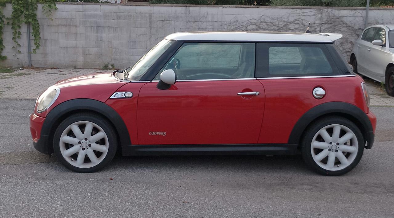 MINI Cooper S Chili