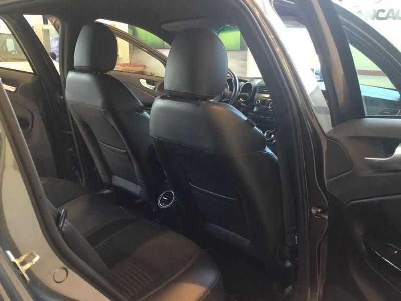 Alfa Romeo Giulietta Giulietta 1.4 t. m.air Distinctive 170cv