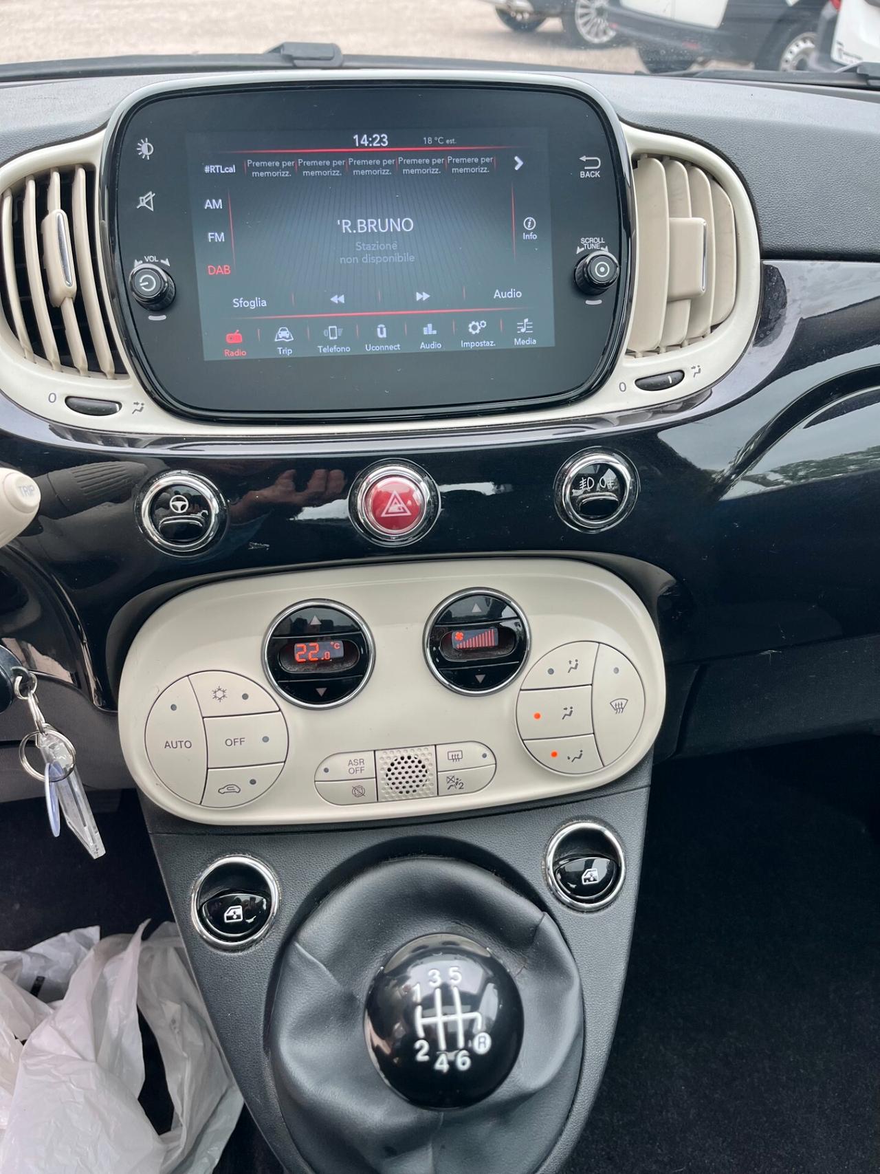 Fiat 500 1.0 Hybrid Dolcevita