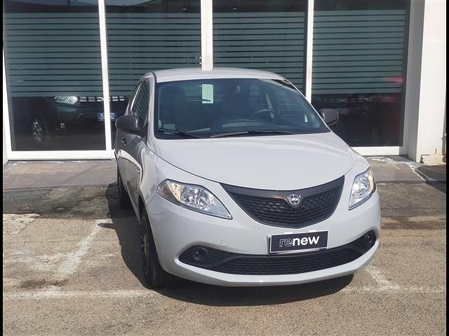 LANCIA Ypsilon 5 Porte 1.0 FireFly Hybrid 70cv Silver