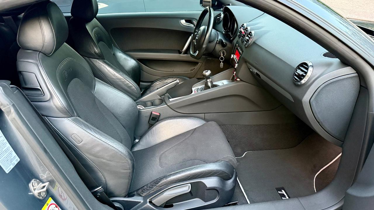 Audi TT Coupé 2.0 TFSI Advanced plus
