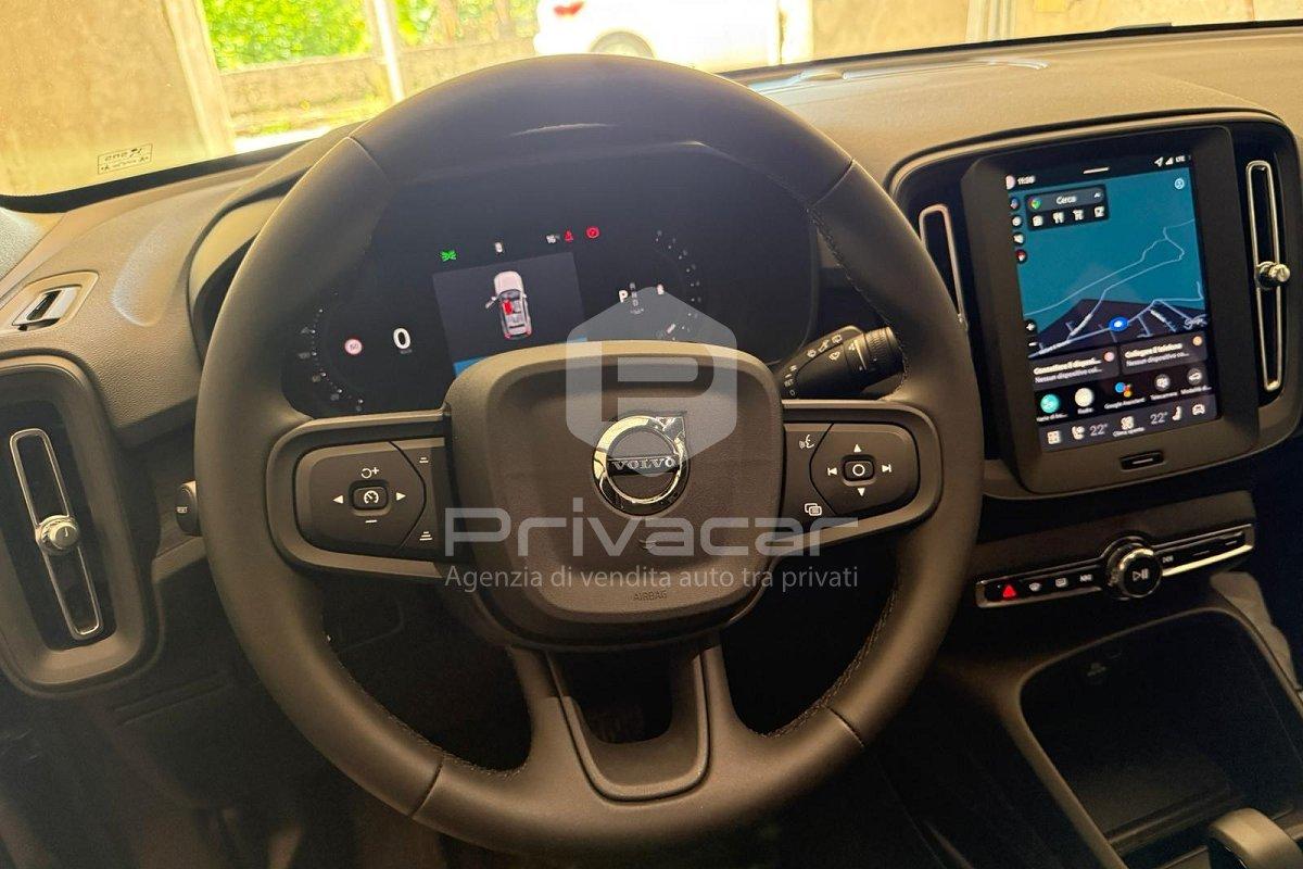 VOLVO XC40 B3 automatico Essential