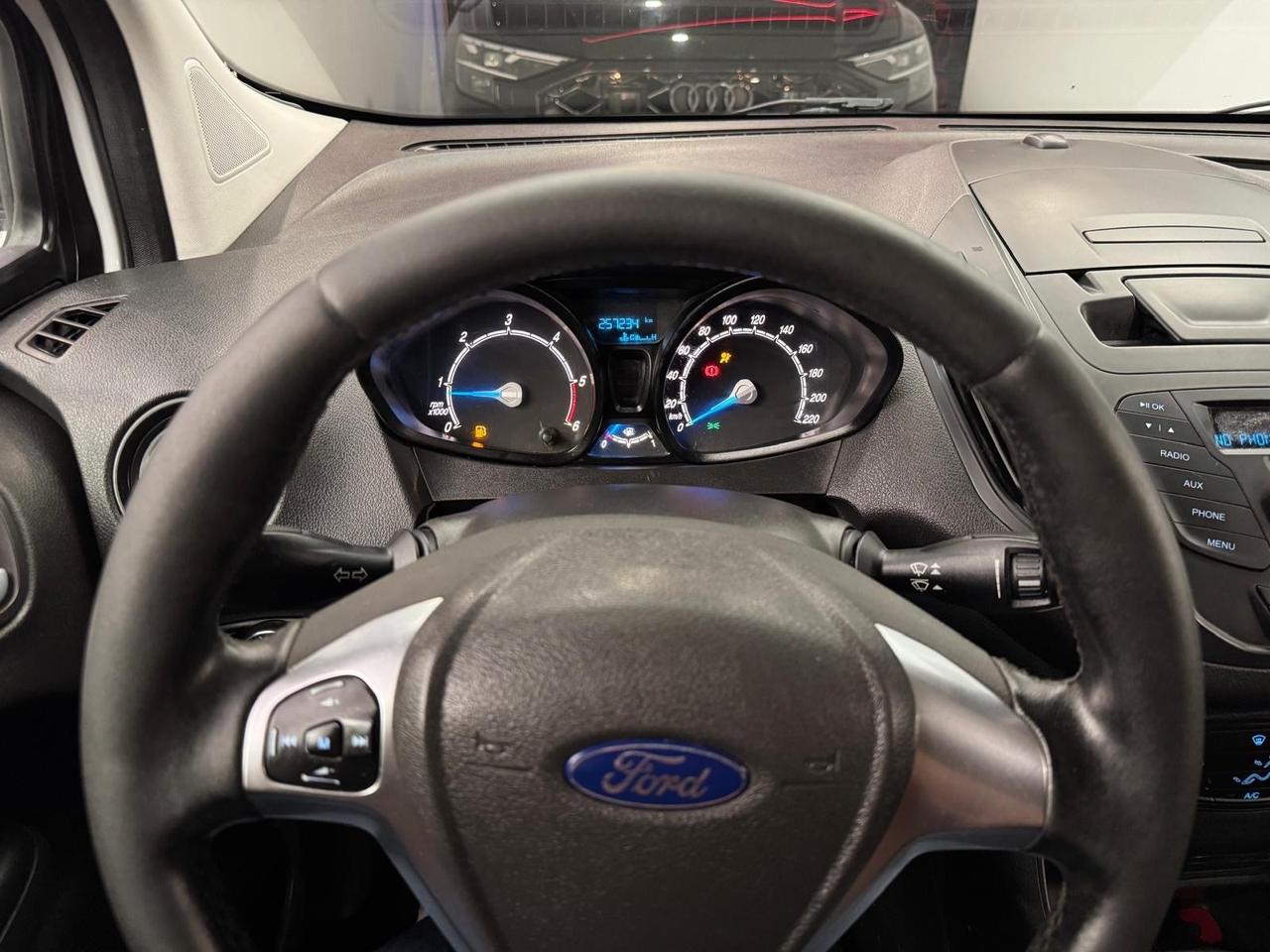 Ford Transit Courier 1.5 TDCi 75CV Van Entry