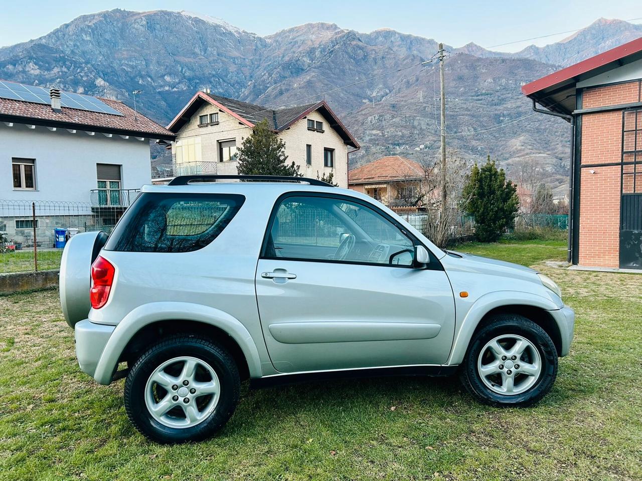 Toyota RAV 4 2.0 3 porte Sol