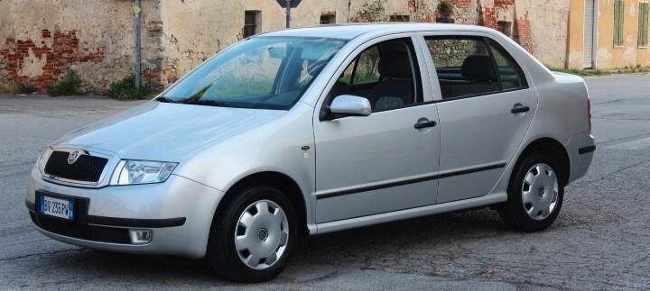 Skoda Fabia 1.4 16V/75 CV cat 4 porte Comfort SPLENDIDA PENSIONATO DEL 1940 CLIMATIZZATA