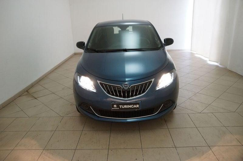 Lancia Ypsilon 1.0 FireFly 5 porte S&S Hybrid Silver