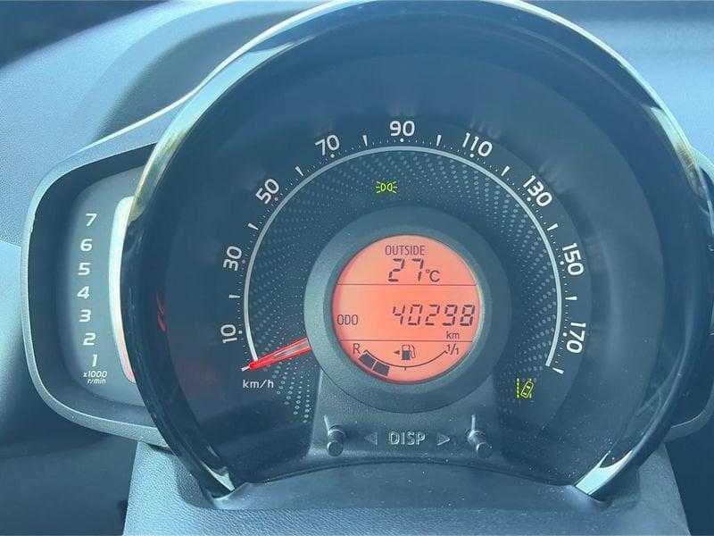 Toyota Aygo 5 Porte 1.0 VVT-i 72cv x-play