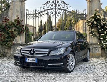 MERCEDES C220 Berlina AUTOMATICA AVANT