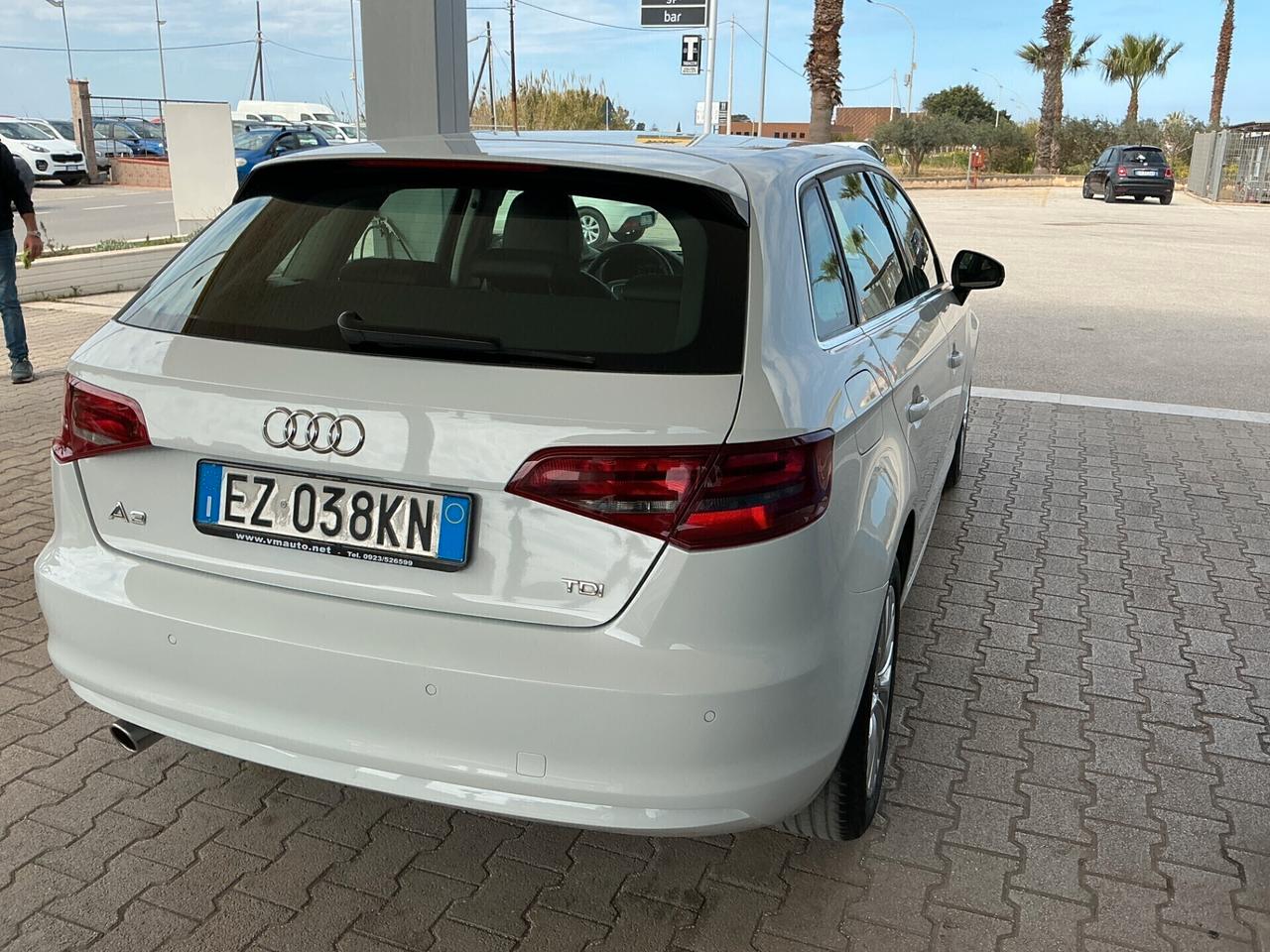 Audi A3 1.6 TDI clean diesel Ambiente