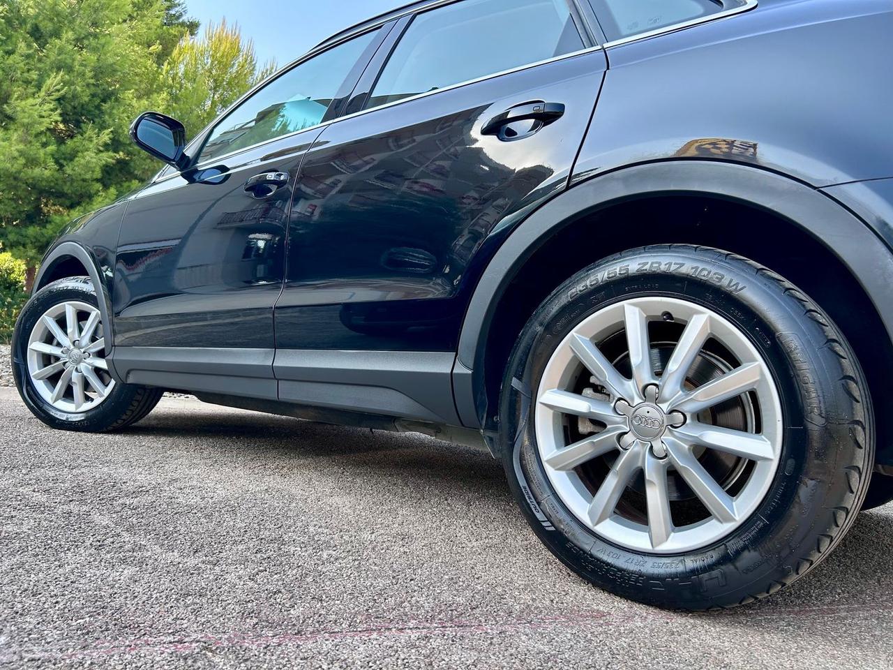 Audi Q3 2.0 TDI Business #11836
