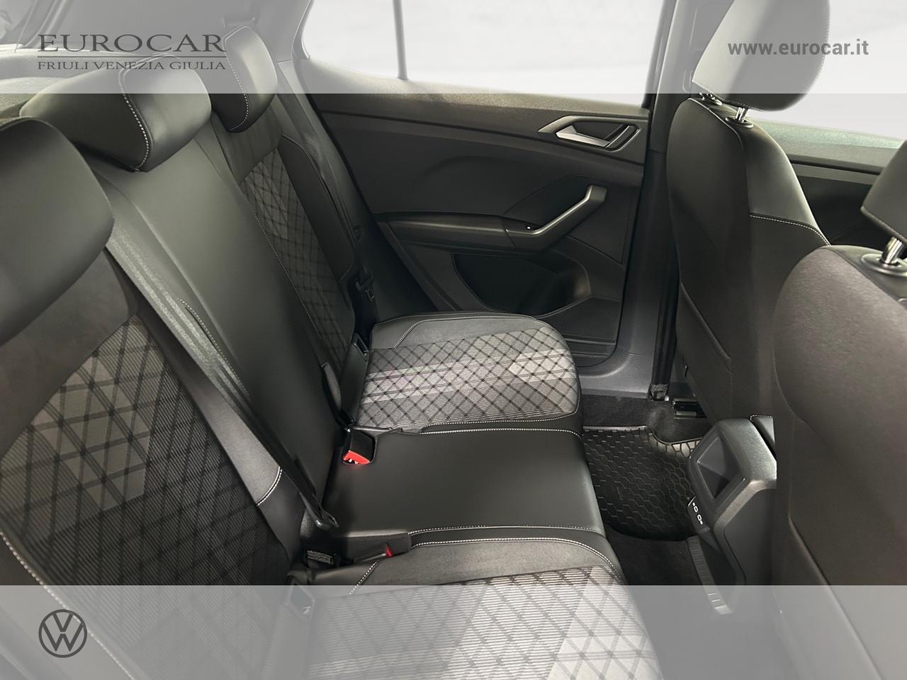 Volkswagen T-Cross 1.0 tsi r-line 115cv