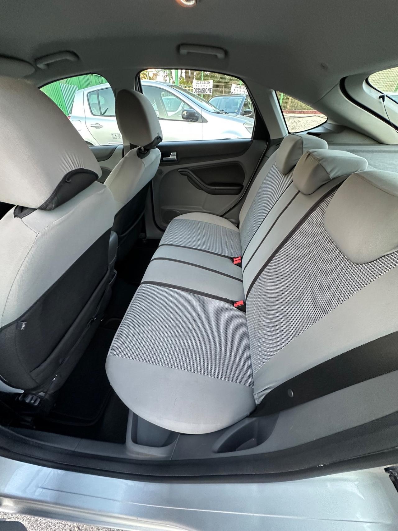 Ford Focus 1.6 TDCi (110CV) 5p. Tit. DPF