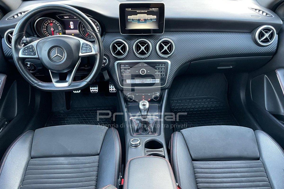 MERCEDES A 180 d Premium