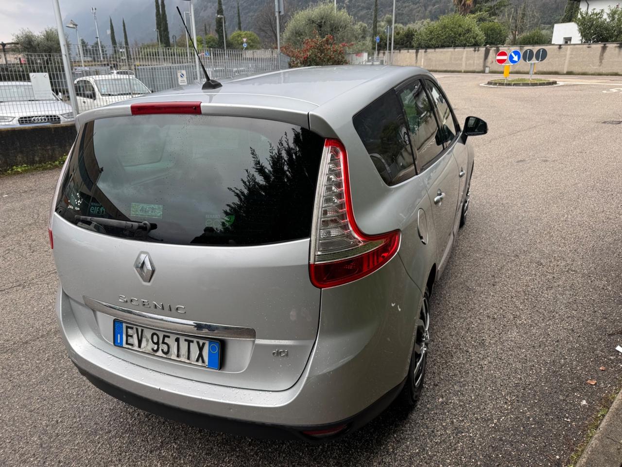 Renault Scenic 7 POSTI