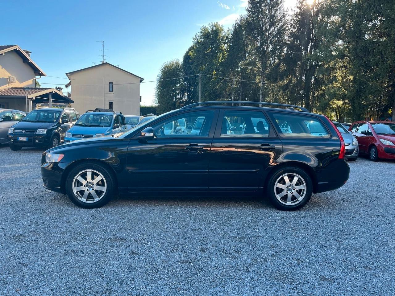 Volvo V50 D2 POLAR