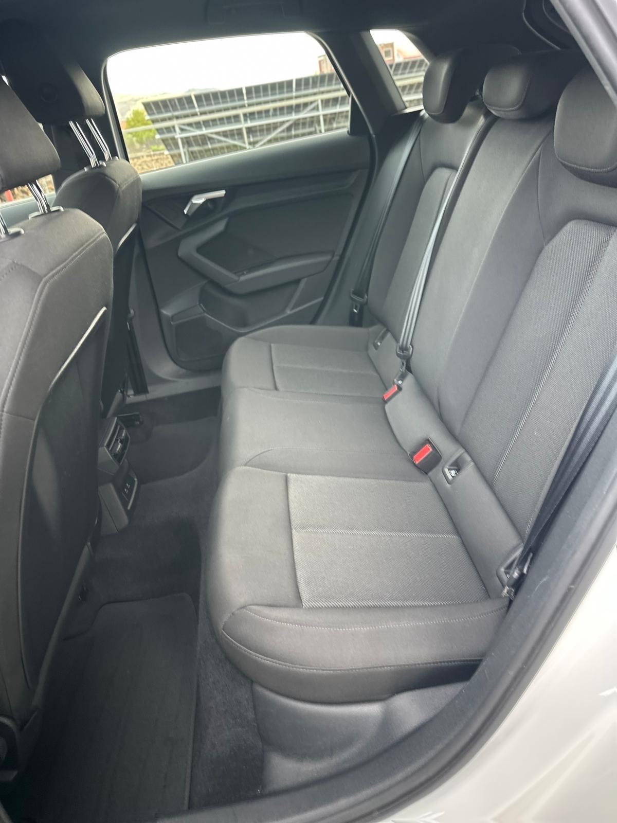 Audi A3 SPB 30 TDI Business Advanced
